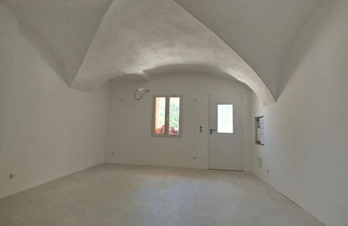 Maison Pourrieres 5 pièce(s) 92 m2 avec terrasse et balcon — photo 2