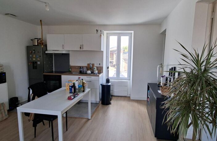TILLIERES (49230). Appartement. 3P. 61.90M² — photo 2