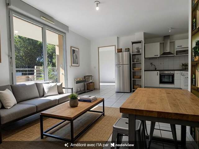 Appartement Arles 2 pieces 38 m2 Quartier Semestre — photo du bien