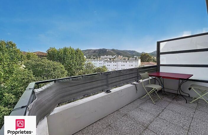 Appartement T2 récent avec terrasse — photo 2