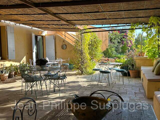 Demeure authentique Saint Cyr sur mer 16 pièce(s) 380 m2 — photo du bien