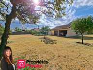 Terrain constructible et viabilisé Renaison 950 m2 — photo 4