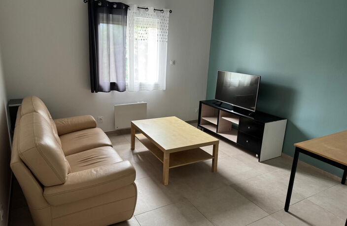 LA BÂTIE-ROLLAND (26160) - LOCATION MEUBLEE T2 - Appartement — photo 3