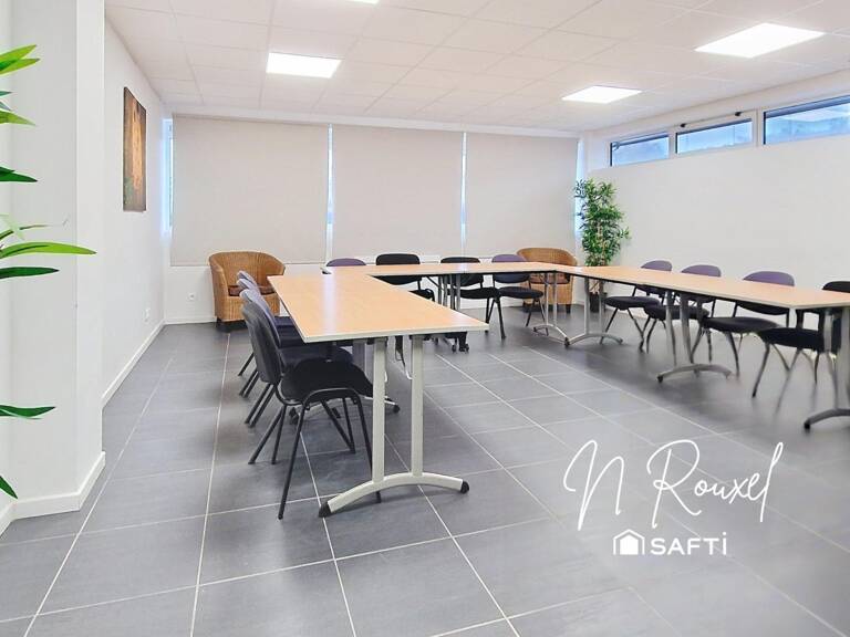 Exclusivité ! Ensemble de murs commerciaux à fort potentiel — photo 1