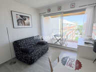 STUDIO MEUBLE EN PARFAIT ETAT AVEC TERRASSE VUE MER — photo 2