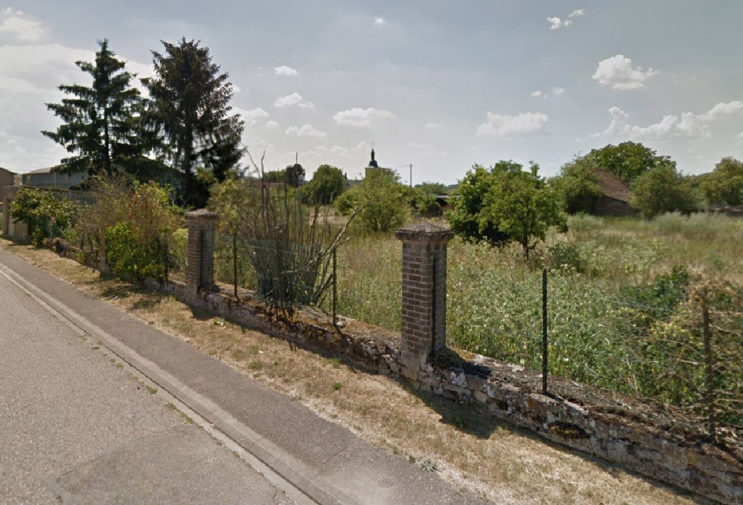 Terrain de 276 m&sup2;  m&sup2; — photo 1