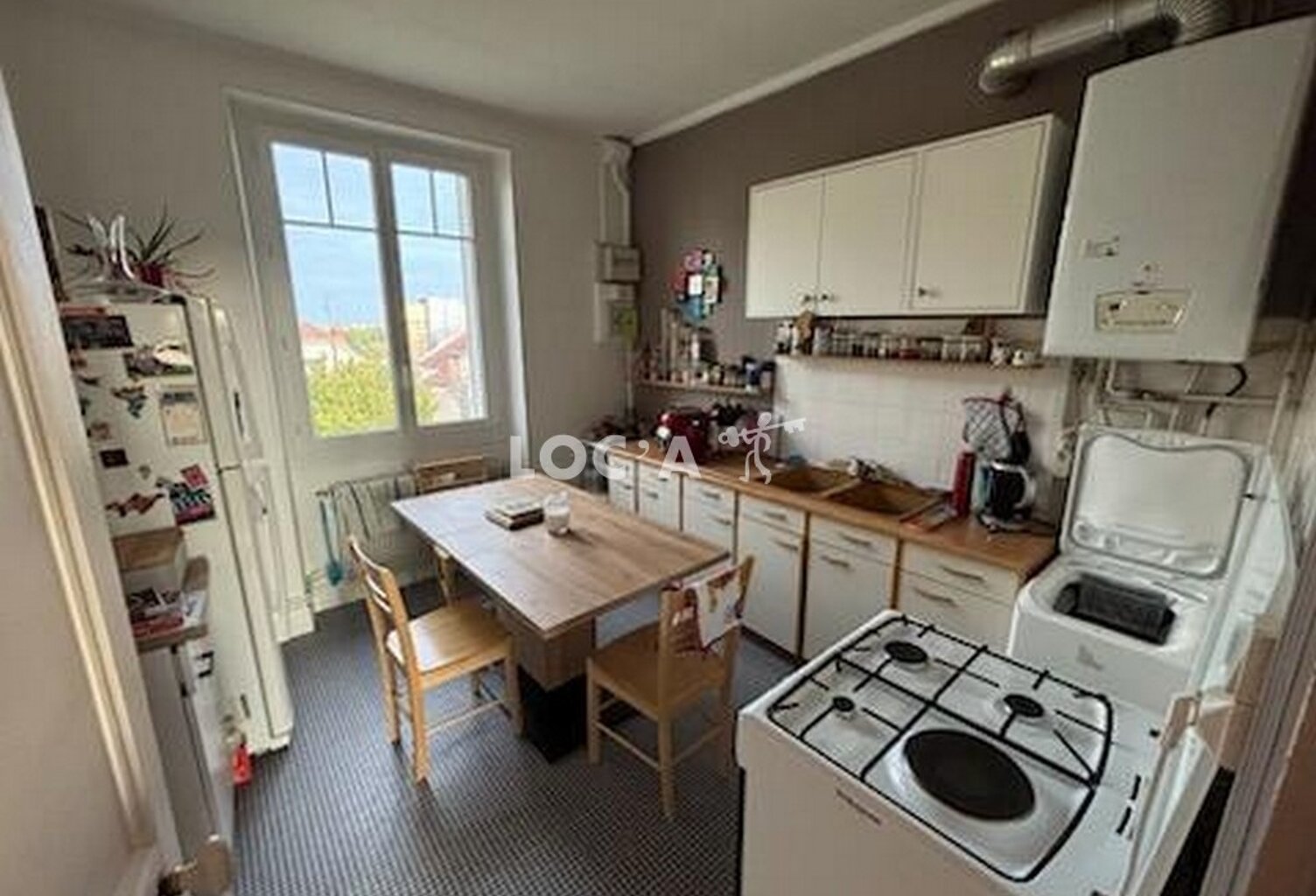Location appartement 3 pièces 60 m² à Dijon (21000) — photo 1