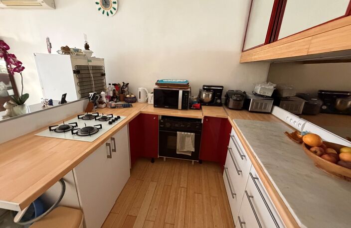 Vente maison 7 pièces 173 m² Saint-Chamas (13250) — photo 3