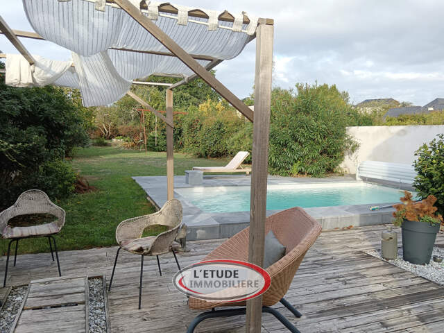 Sainte-Luce-sur-Loire: Maison familiale rénovée avec piscine — photo du bien