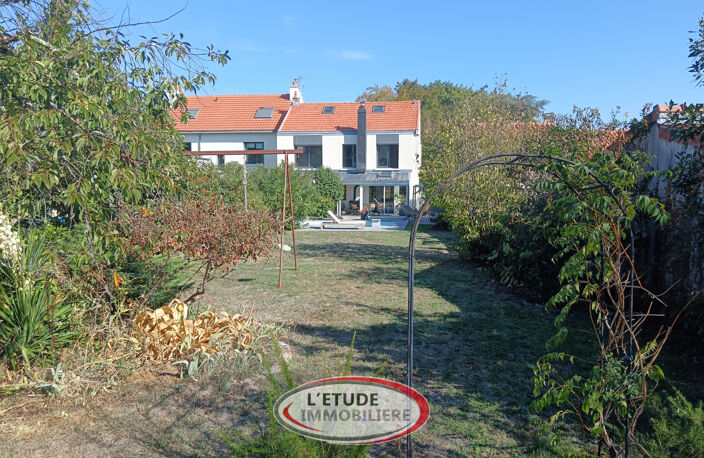 Sainte-Luce-sur-Loire: Maison familiale rénovée avec piscine — photo 2