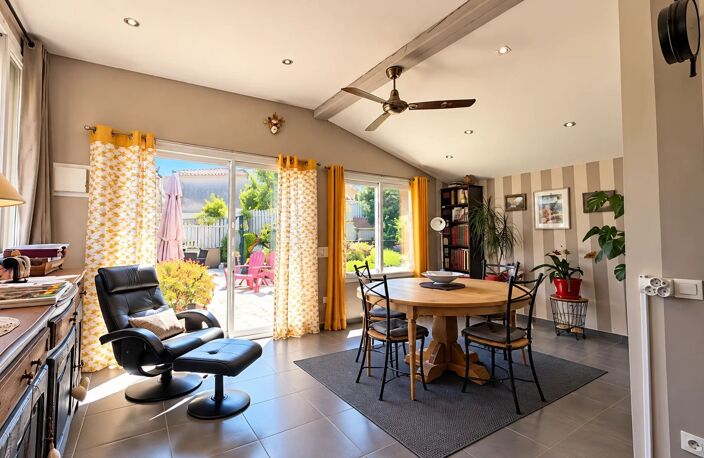 SAINT-RAPHAËL - VILLA INDIVIDUELLE SUR 910 M² DE TERRAIN PISCINABLE — photo 3