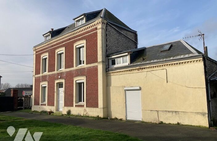 Vente maison 7 pièces 135 m² Le Grand-Quevilly (76120) — photo 2