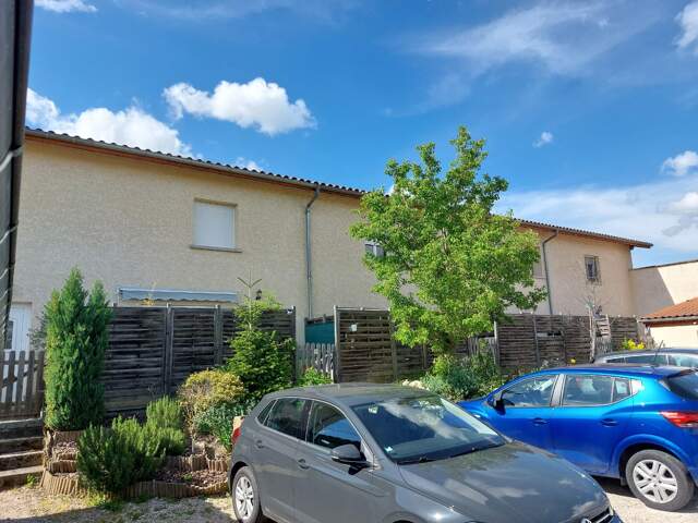 Appartement 3 pièces 86 m² à Pérouges — photo du bien
