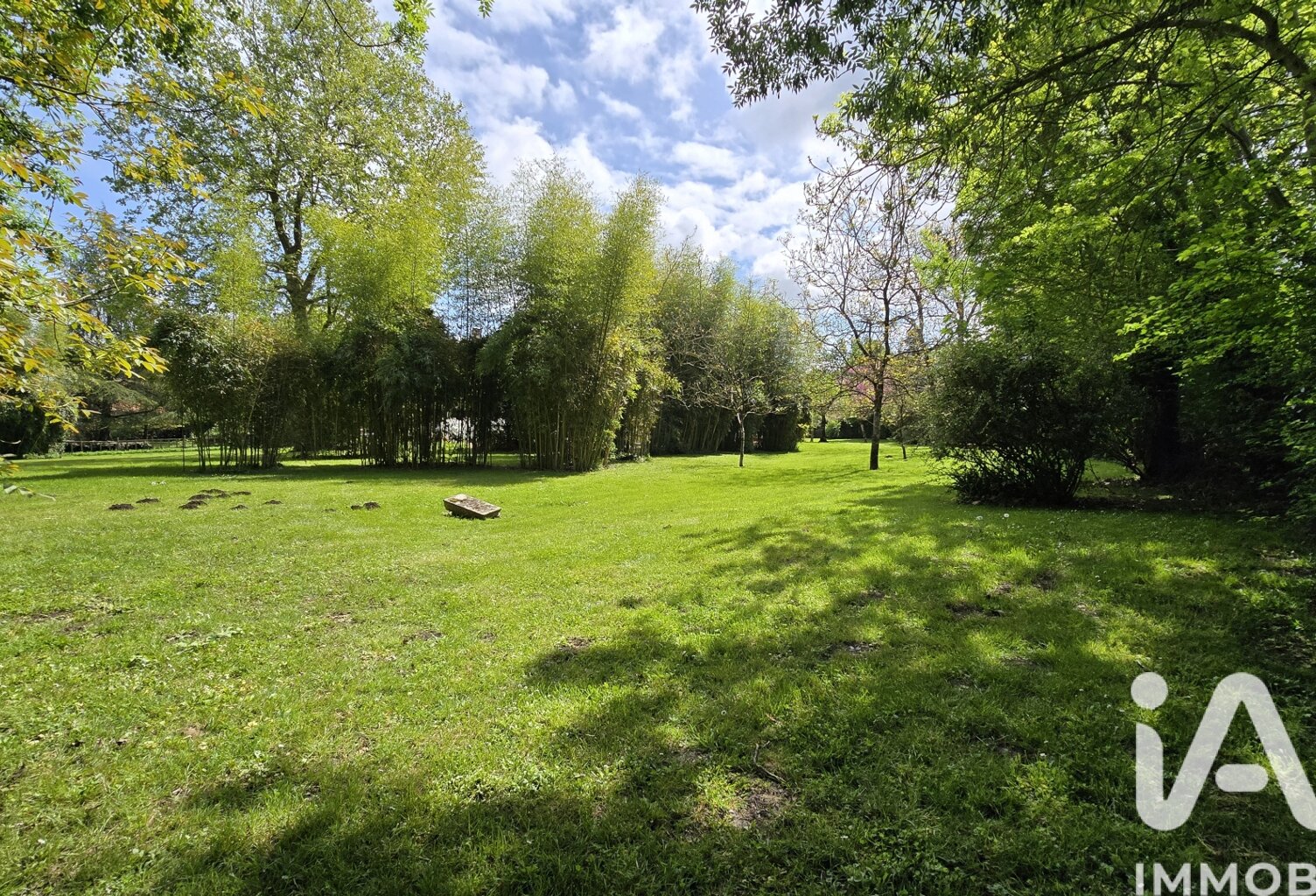 Vente Terrain à bâtir 1 600 m&sup2; — photo 1