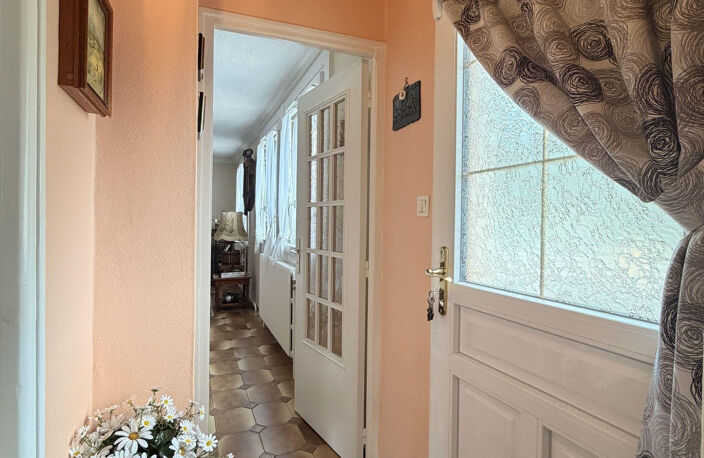 Maison - 90m² - Laon — photo 5