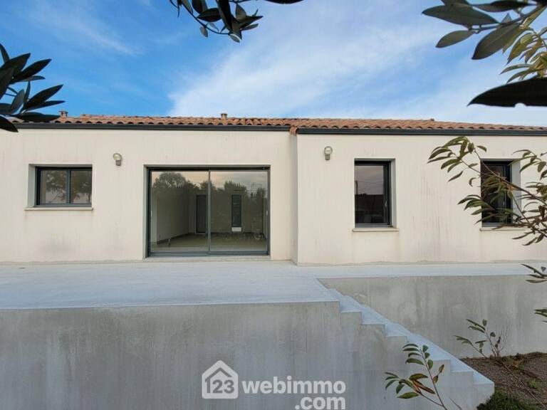 Maison - 111m² - Longeville-sur-Mer — photo 1