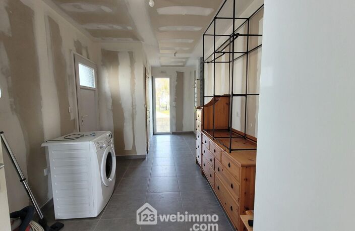 Maison - 111m² - Longeville-sur-Mer — photo 4