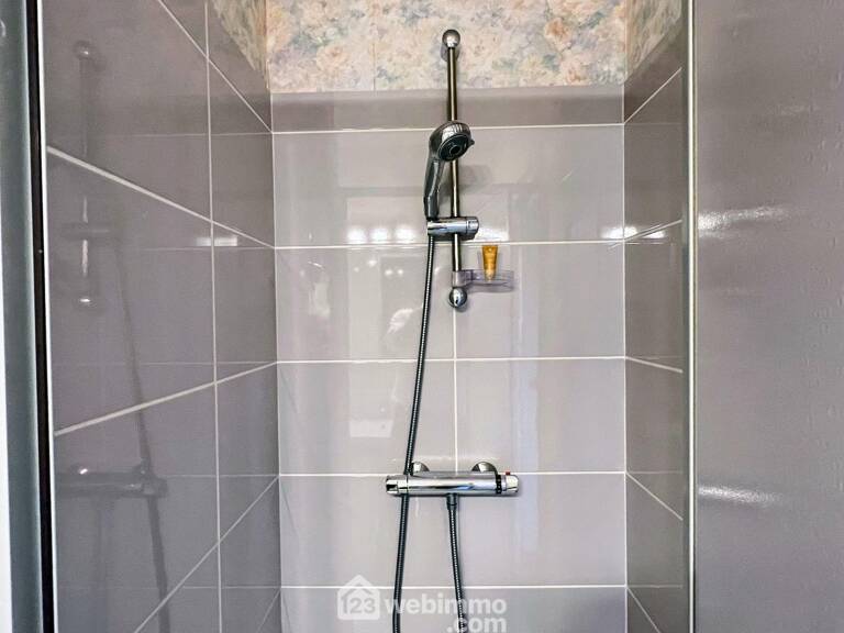 Maison - 112m² - Bouchemaine — photo 1