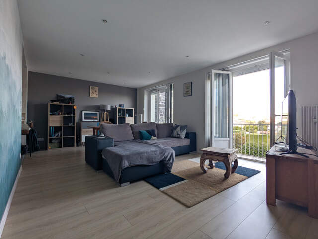 T3 Meublé - balcons, vue dégagée, garage et cave — photo du bien