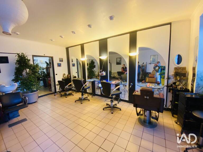 Vente Boutique/Local commercial 45 m&sup2; — photo 1