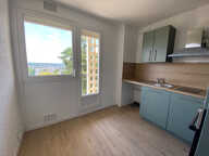Appartement Evreux 3 pièces avec balcon et cave — photo 2