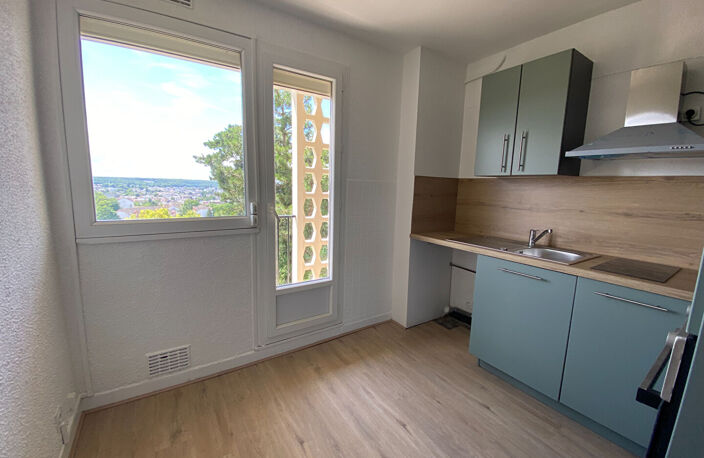 Appartement Evreux 3 pièce(s) — photo 2