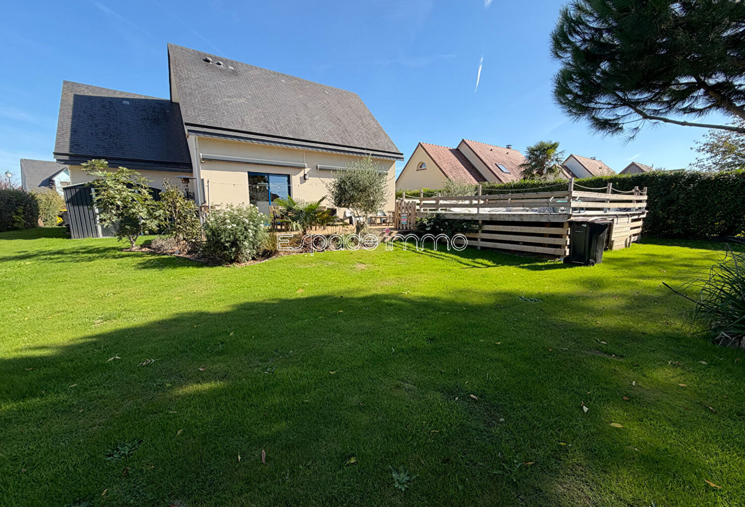 MAISON CONTEMPORAINE - 114M² - 4 CHAMBRES - GARAGE - JARDIN - HOUPPEVILLE — photo 1