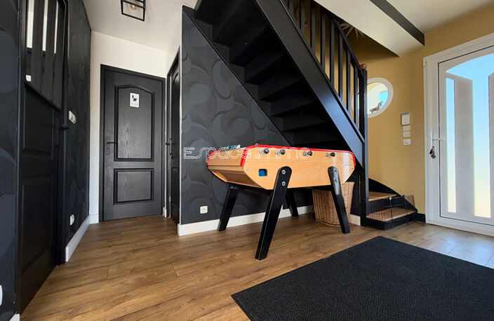 MAISON CONTEMPORAINE - 114M² - 4 CHAMBRES - GARAGE - JARDIN - HOUPPEVILLE — photo 2