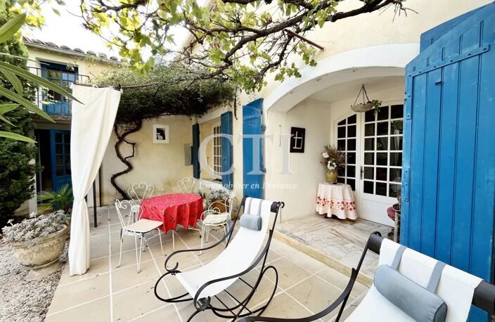 Maison/Villa 8 pièces — photo 2