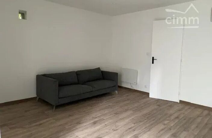 Maison divisée en appartements — photo 4