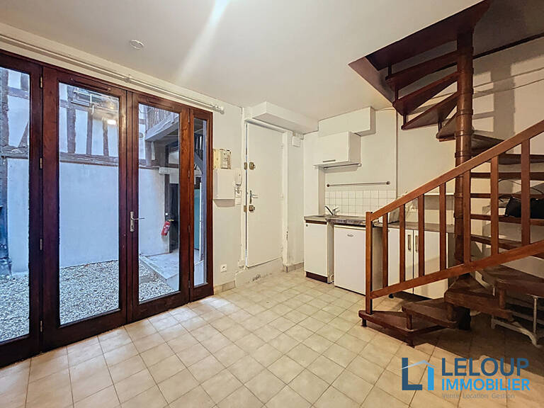 ROUEN - STUDIO DUPLEX - RUE EAU DE ROBEC — photo 1