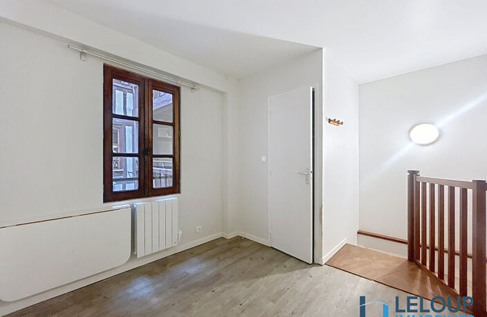 ROUEN - STUDIO DUPLEX - RUE EAU DE ROBEC — photo 3