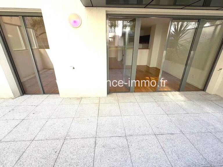 Rare, Nice cœur Libération très beau 2 pièces, terrasse — photo 1