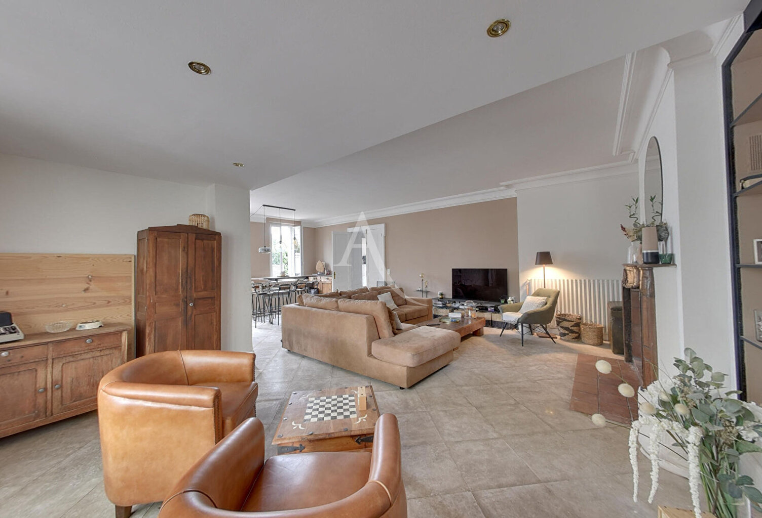 MONTAUBAN COEUR DE VILLE 285 m² — photo 1