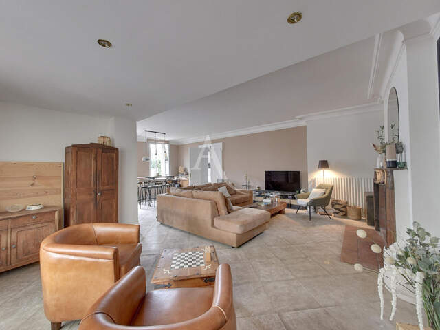 MONTAUBAN COEUR DE VILLE 285 m² — photo du bien
