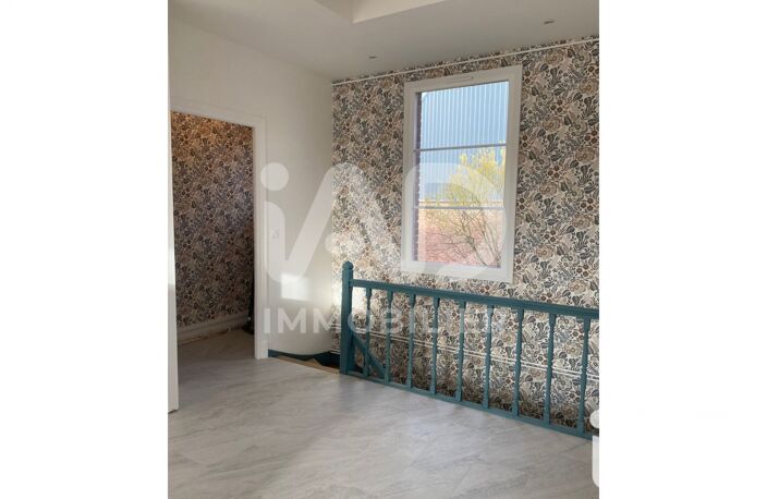 Vente Maison/villa 4 pièces — photo 2