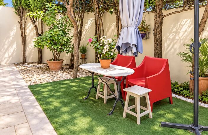 NICE – QUARTIER DES POÈTES | SPACIEUX 2 PIÈCES AVEC TERRASSE DE — photo 2