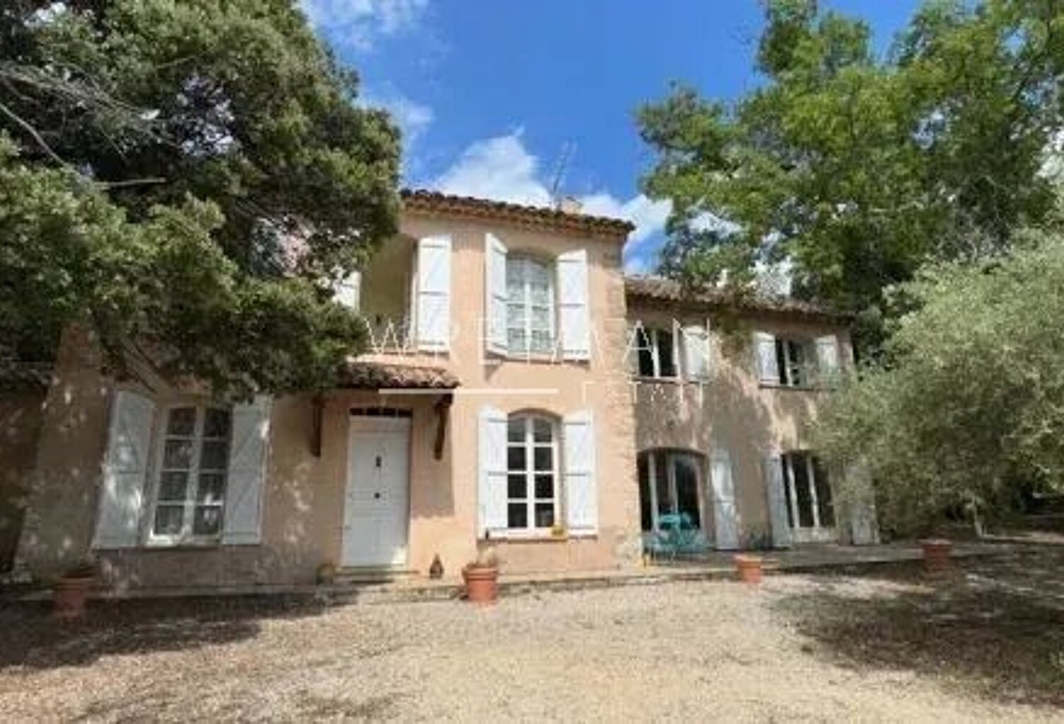 Bastide provençale à Baudinard-sur-Verdon — photo 1