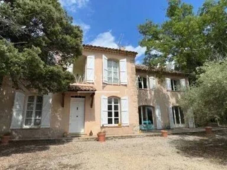 Bastide provençale à Baudinard-sur-Verdon — photo 1