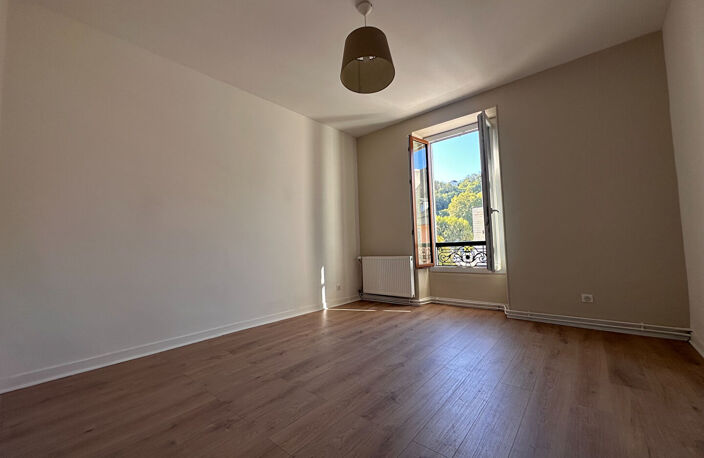 T1 CHAMBERY — photo 2