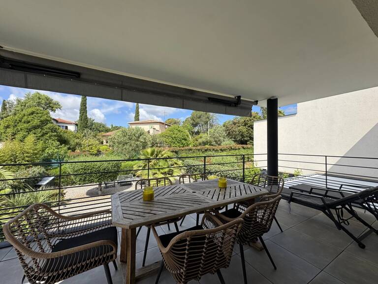 SAINT-RAPHAËL - VALESCURE / T3 AVEC TERRASSE, PISCINE ET GARAGE — photo 1