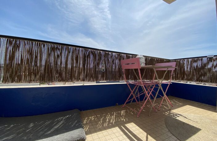 Appartement Marseille 13005 - T3 meublé et lumineux de 77.5m² — photo 2
