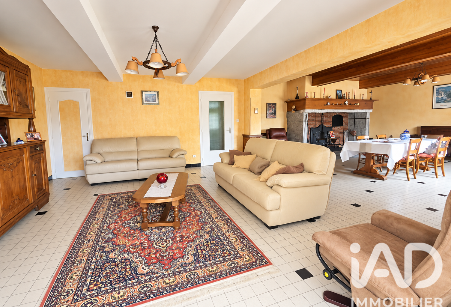 Vente Maison/villa 8 pièces — photo 1