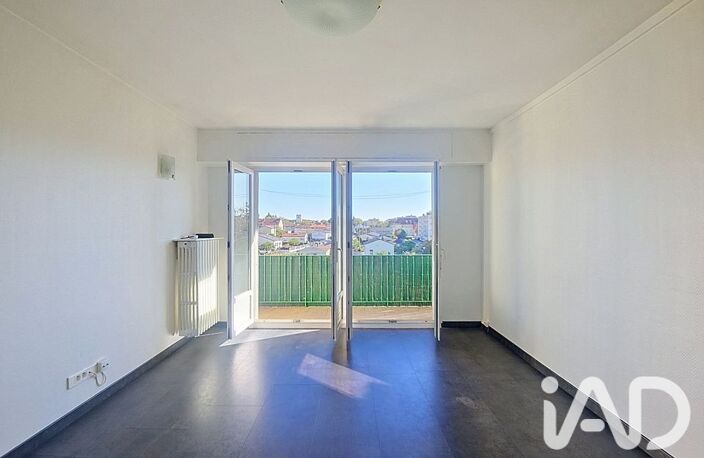 Vente Appartement 4 pièces — photo 2