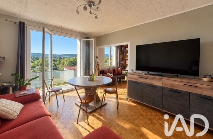 Vente Appartement 4 pièces — photo 2