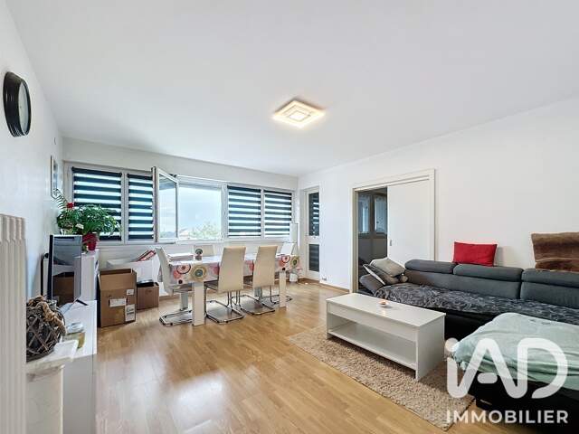 Location Appartement 4 pièces — photo du bien