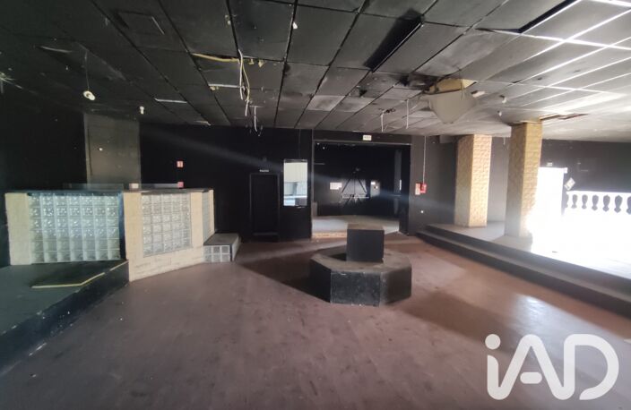 Vente Boutique/Local commercial 455 m&sup2; — photo 2