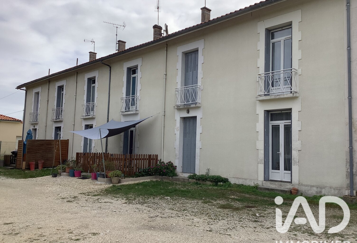 Vente Immeuble 446 m&sup2; — photo 1