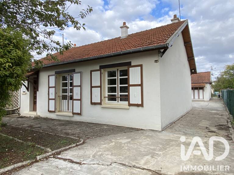 Vente Maison/villa 8 pièces — photo 1
