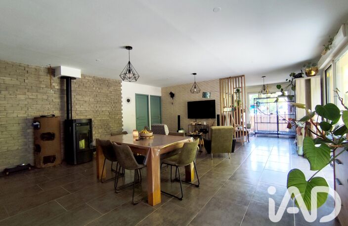 Vente Maison/villa 7 pièces — photo 3